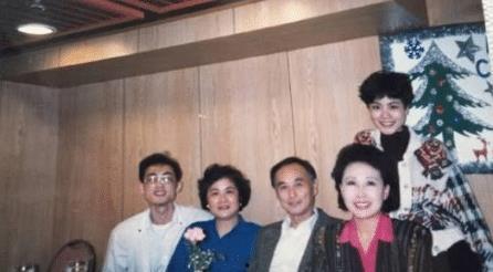 王菲的家庭背景,音乐传奇背后的家庭故事