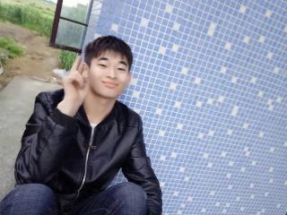 方源个人资料,才华横溢的青年才俊，多领域成就斐然